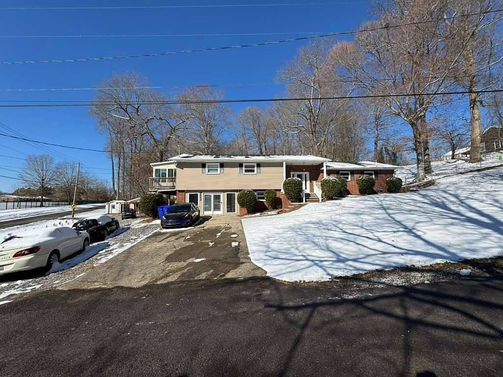 3543 Ginn Farm Dr Knoxville, TN 37920 - Thumbnail 2