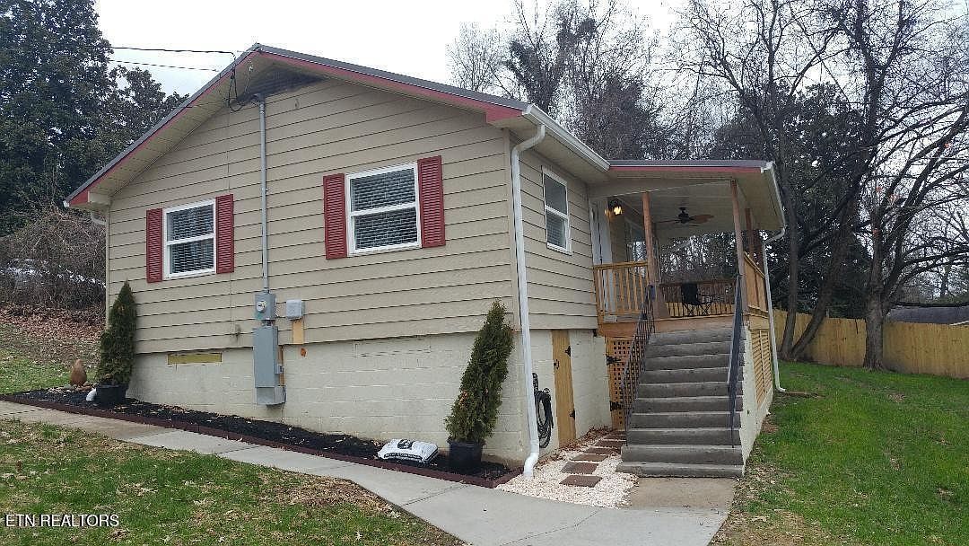 618 Pennsylvania Ave Oak Ridge, TN 37830 - Thumbnail 2