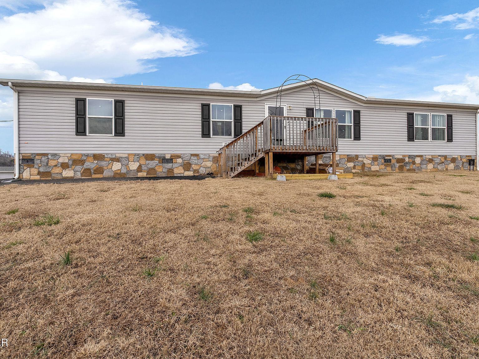 1523 Howell River Rd Rutledge, TN 37861 - Thumbnail 2