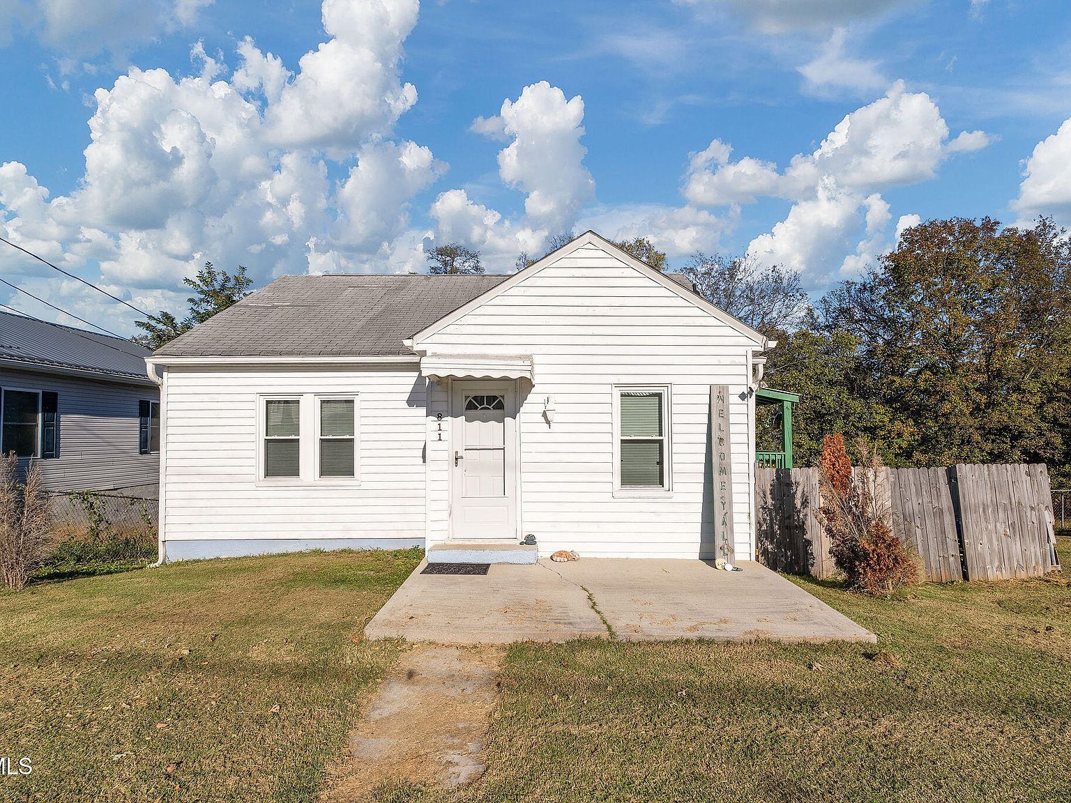 811 Crescent St Morristown, TN 37813 - Thumbnail 2