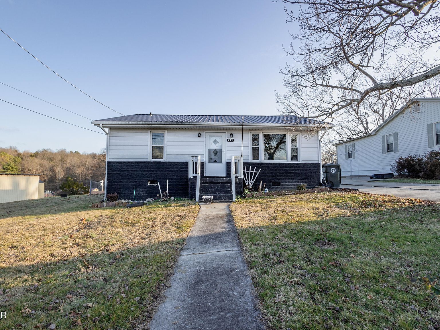 715 Lincoln Ave Morristown, TN 37813 - Thumbnail 2