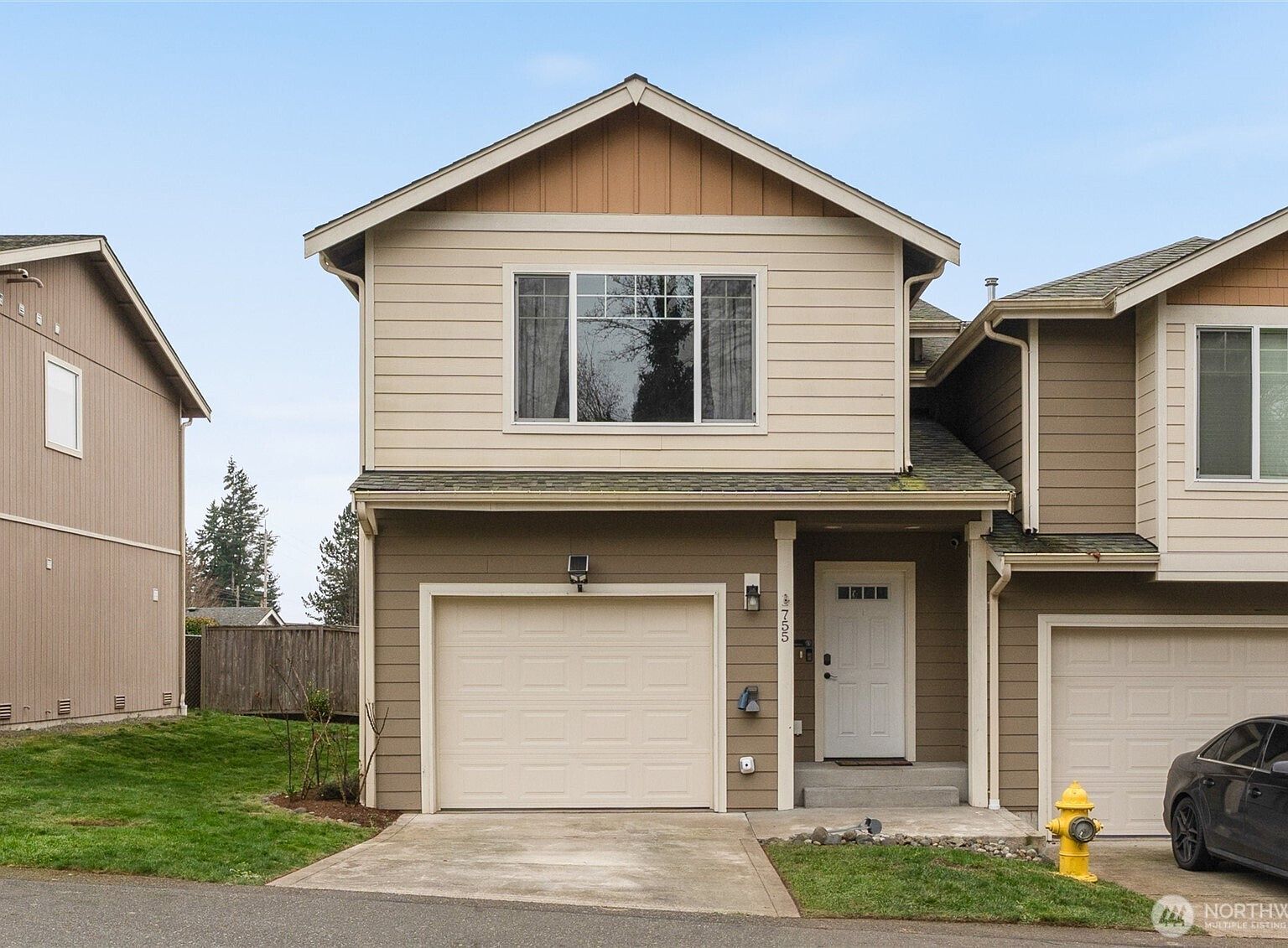 755 NE Glenridge Ct Bremerton, WA 98310 - Thumbnail 2