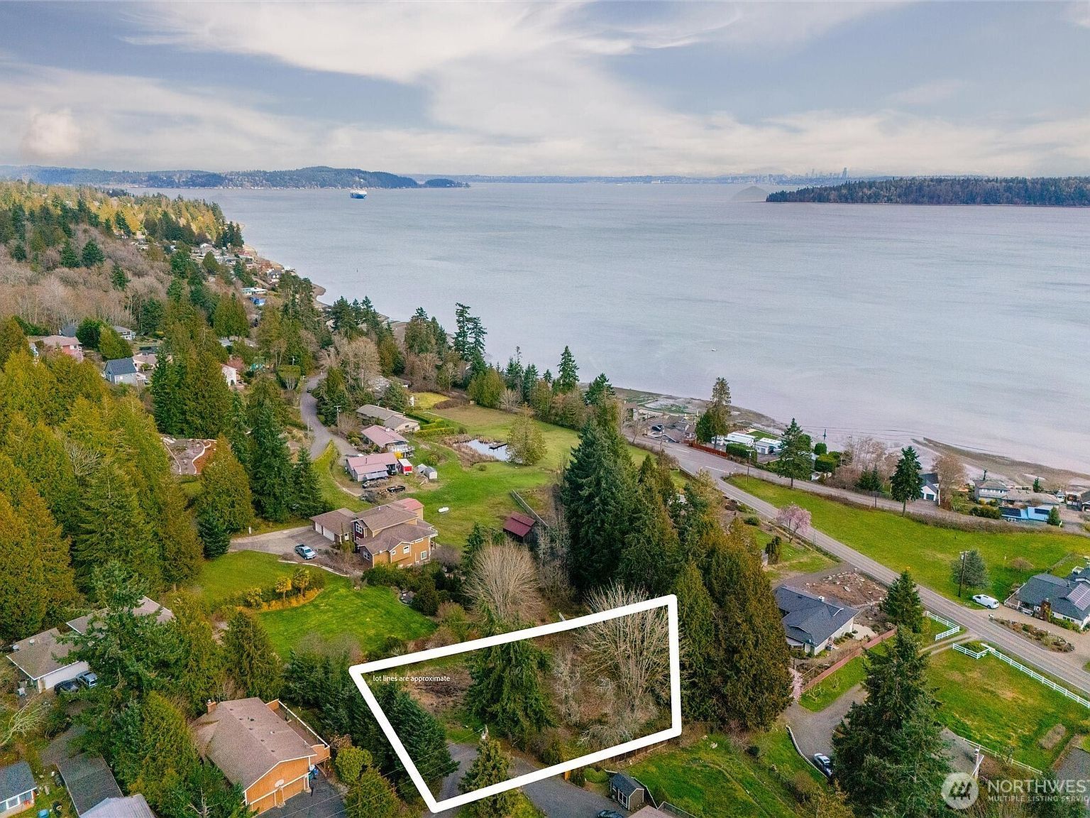 2707 Garfield Ave SE Pt Orchard, WA 98366 - Thumbnail 2