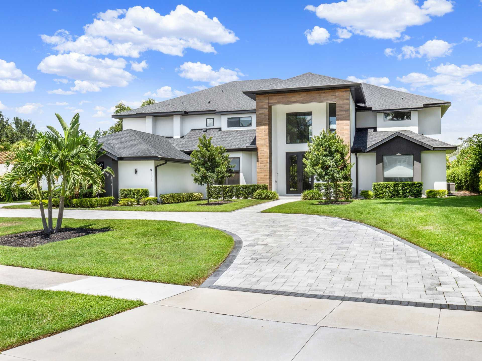 9111 Mid Pines Court, Orlando, FL, USA, 32819 - Thumbnail 2