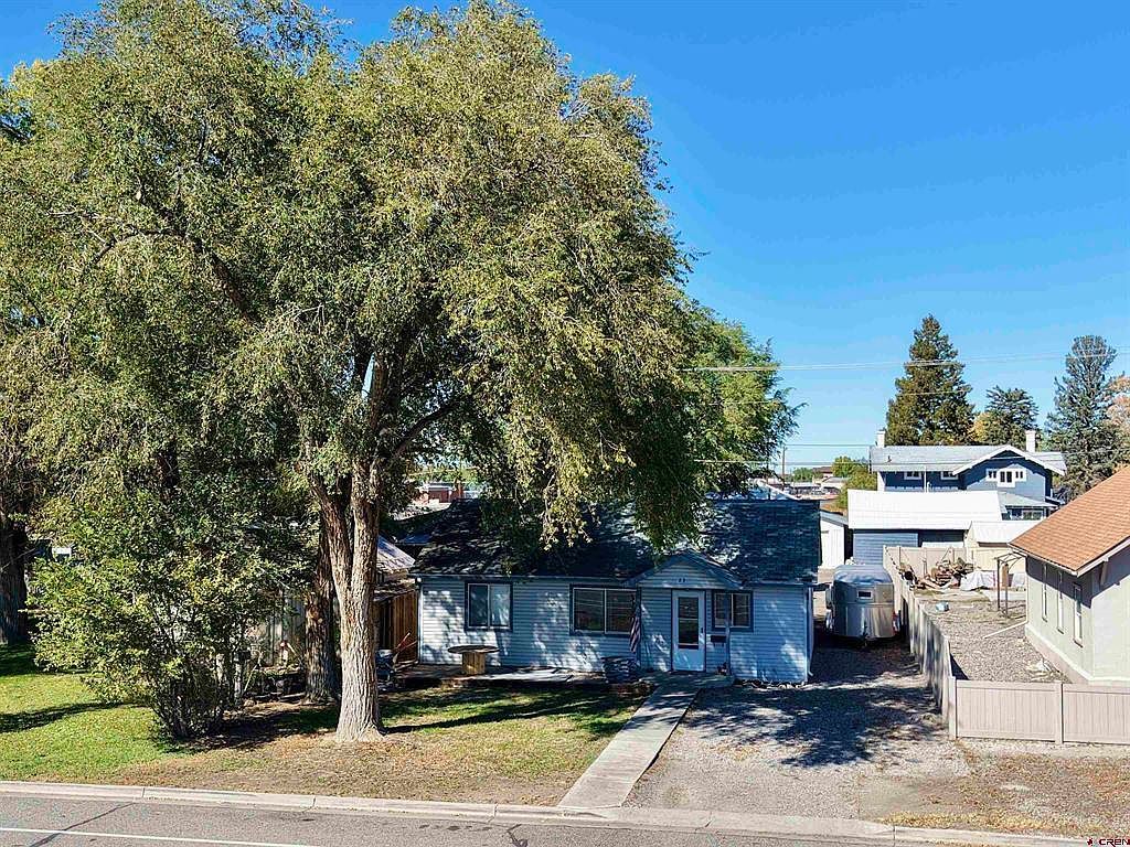 23 S 5th St Montrose, CO 81401 - Thumbnail 2