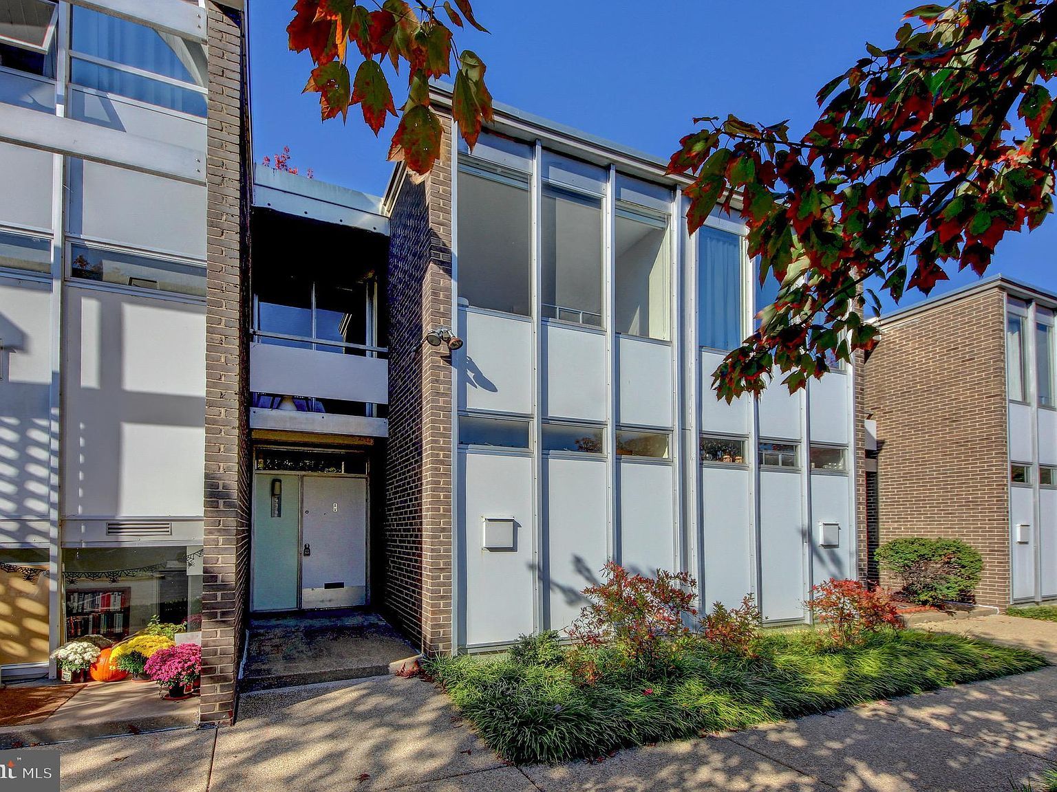 395 O St SW Washington, DC 20024 - Thumbnail 2