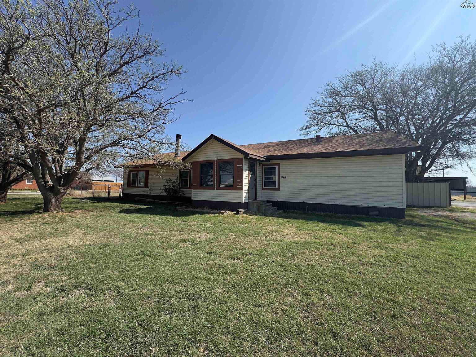 944 S Waggoner St Electra, TX 76360  | New build