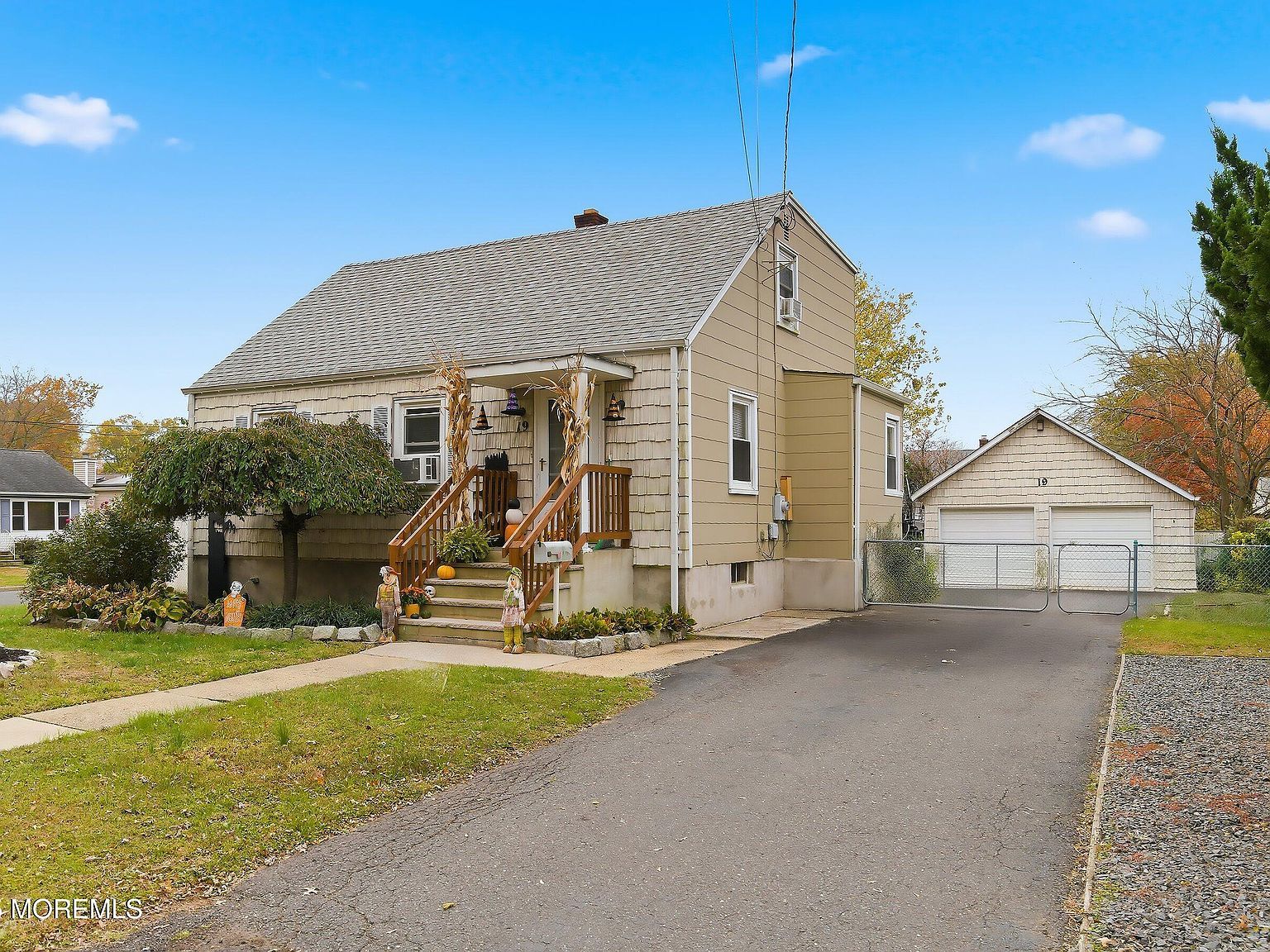 19 Weamaconk Dr Englishtown, NJ 07726 - Thumbnail 2