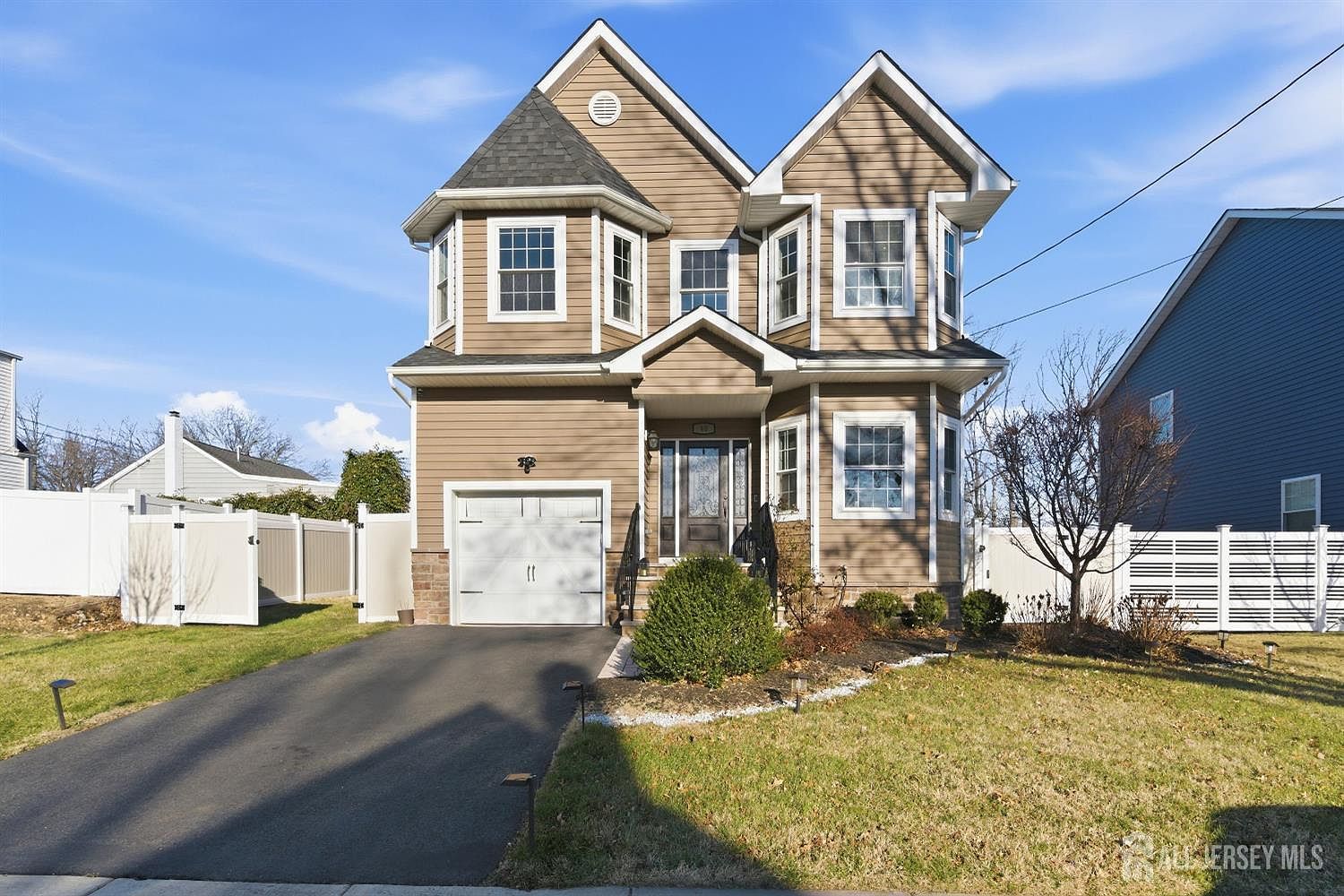 40 Bensonhurst Ave Fords, NJ 08863 - Thumbnail 2