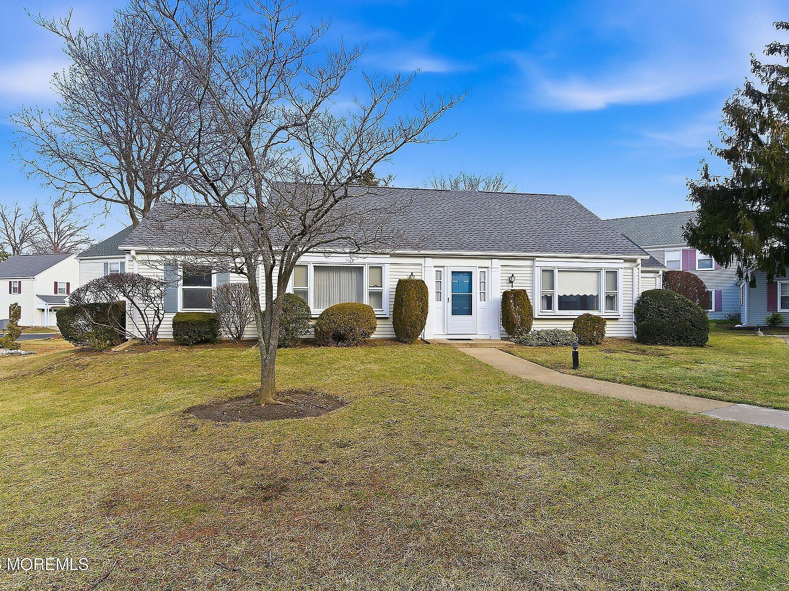 412C Oxford Ln #412C Monroe Township, NJ 08831 - Thumbnail 2