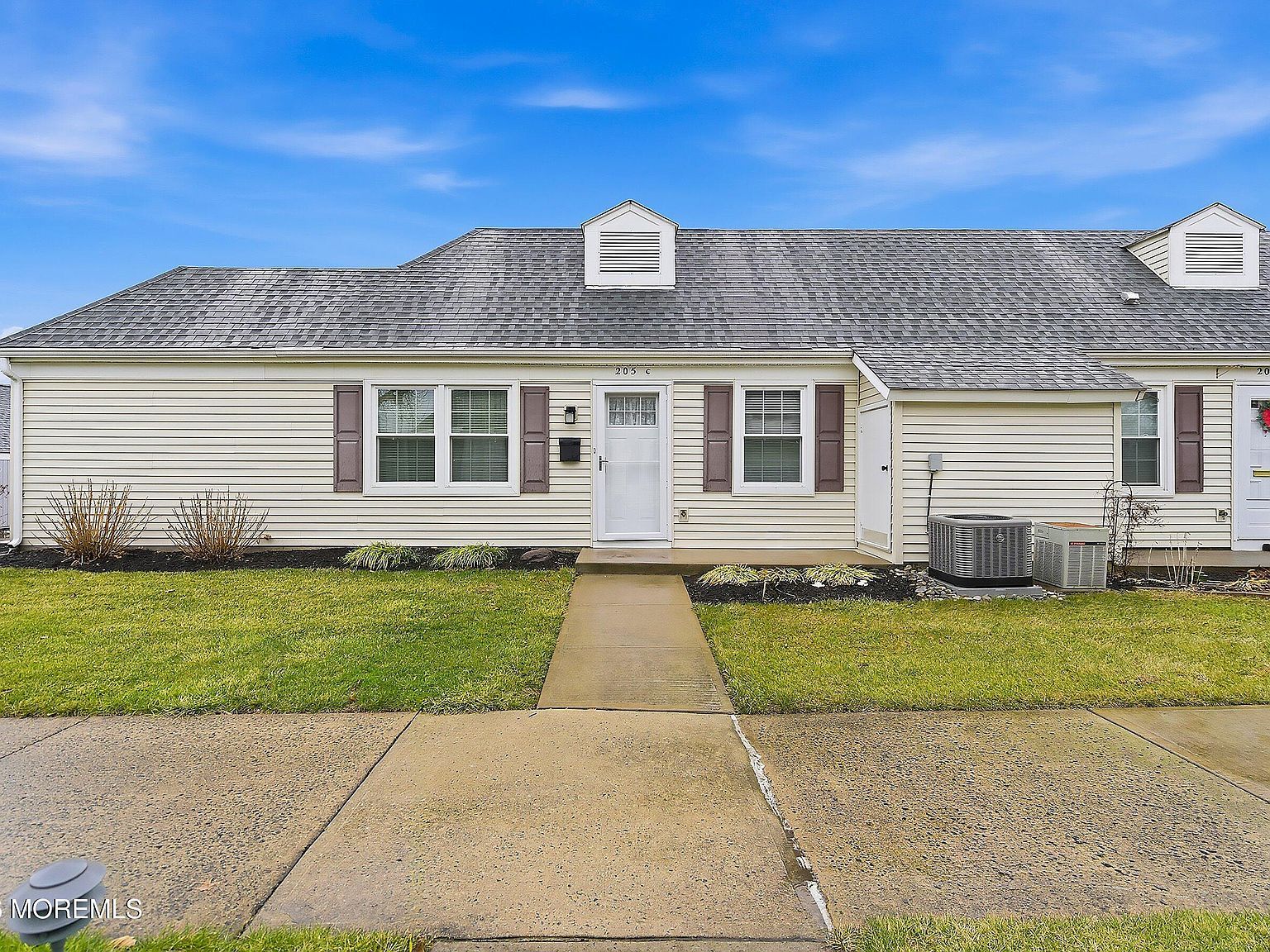 205C Madison Ln Monroe Township, NJ 08831 - Thumbnail 2