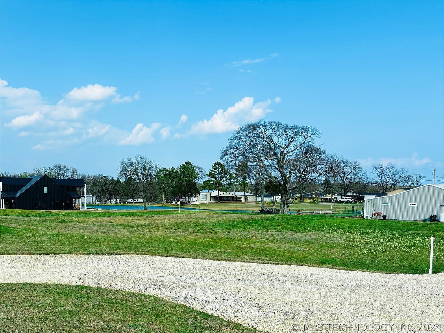 14070 Villa Ln Kingston, OK 73439 - Thumbnail 2