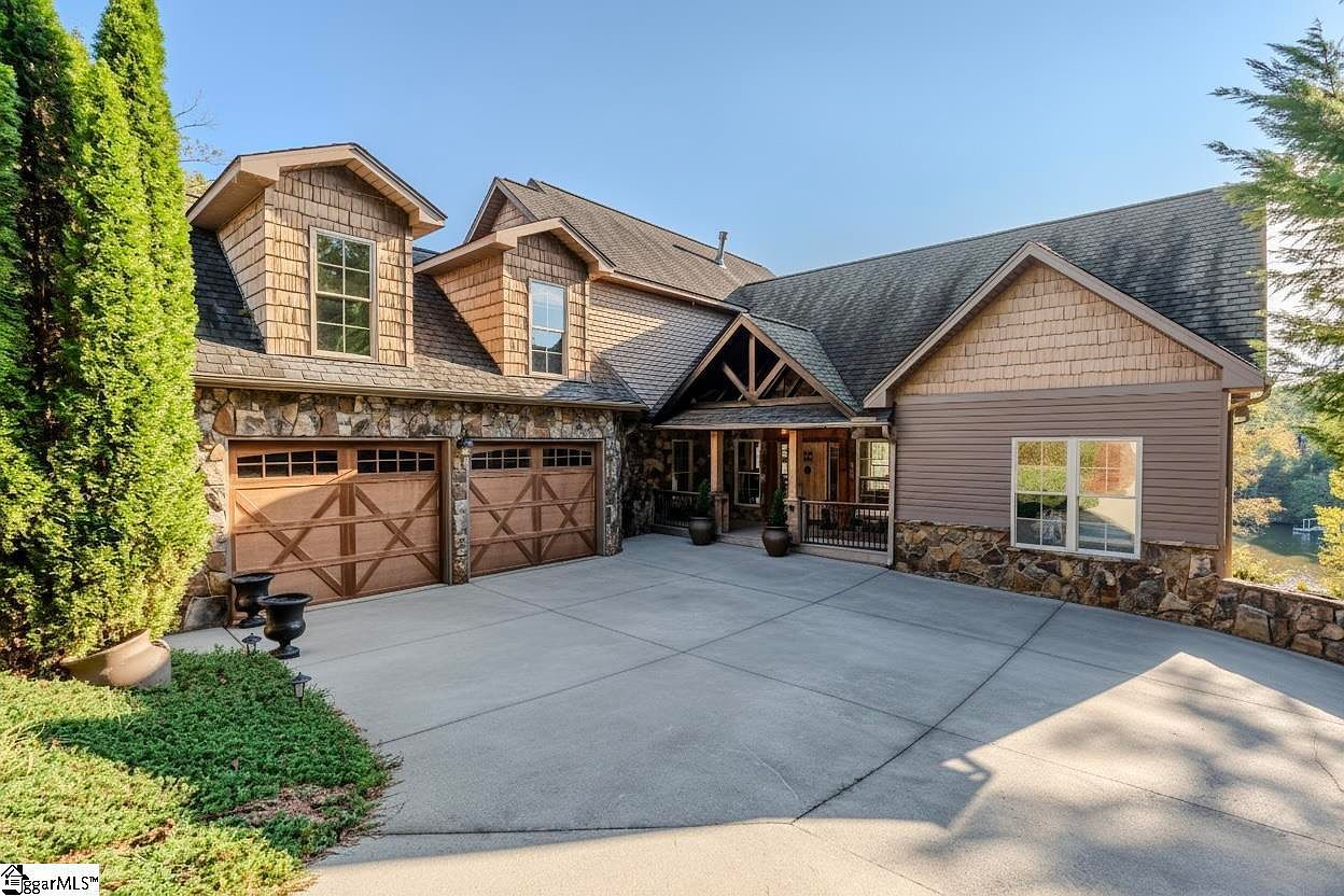 137 W Waters Edge Ln West Union, SC 29696 - Thumbnail 2