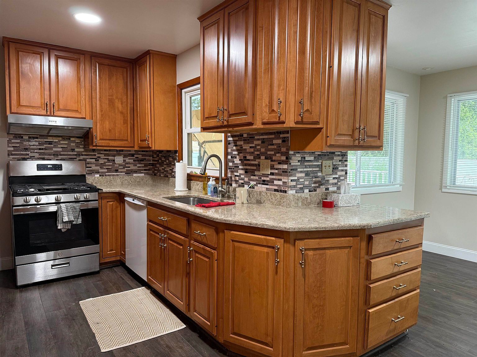 6 Hillcrest Ave Potsdam, NY 13676 - Thumbnail 2