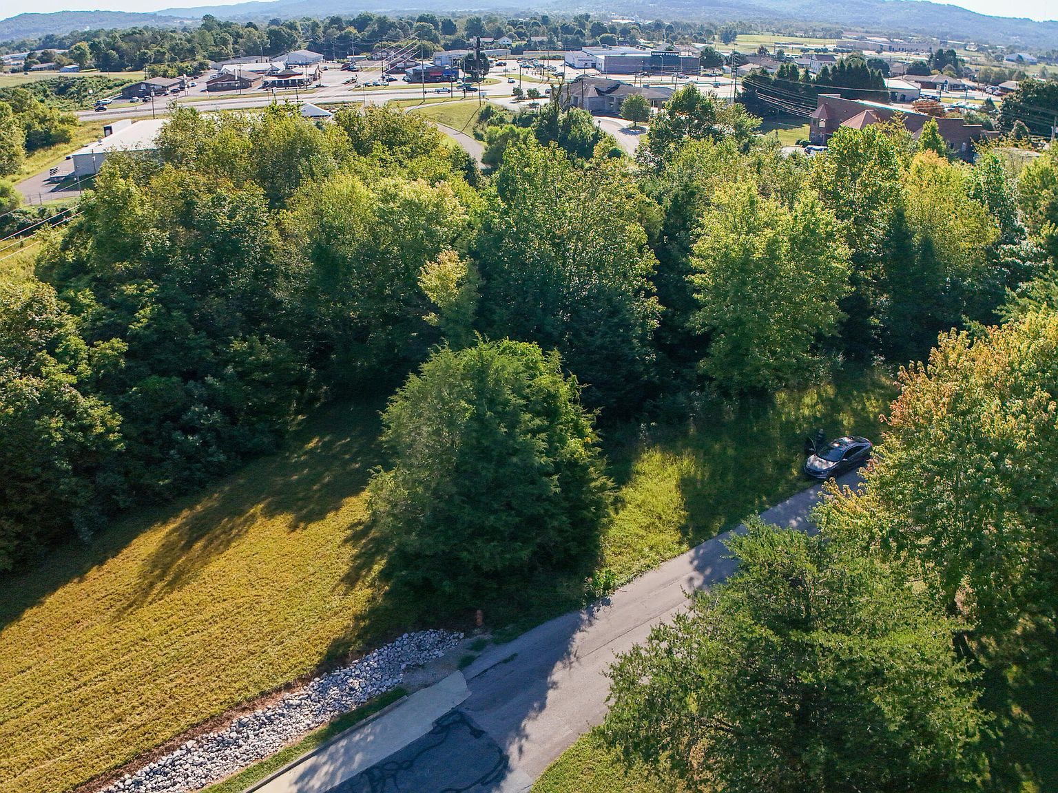 16-17 Jd Kroger Est Somerset, KY 42503 - Thumbnail 2