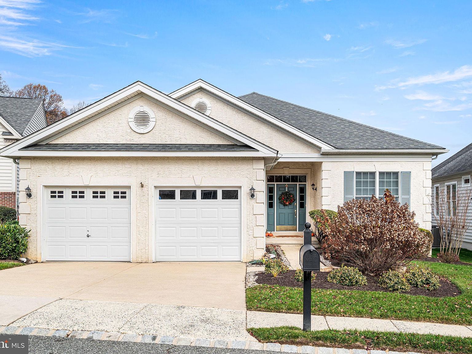 41 Hutton Ln Garnet Valley, PA 19060 - Thumbnail 2