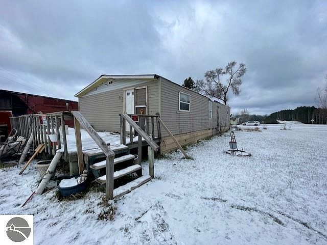 11113 55th Ave Remus, MI 49340 - Thumbnail 2