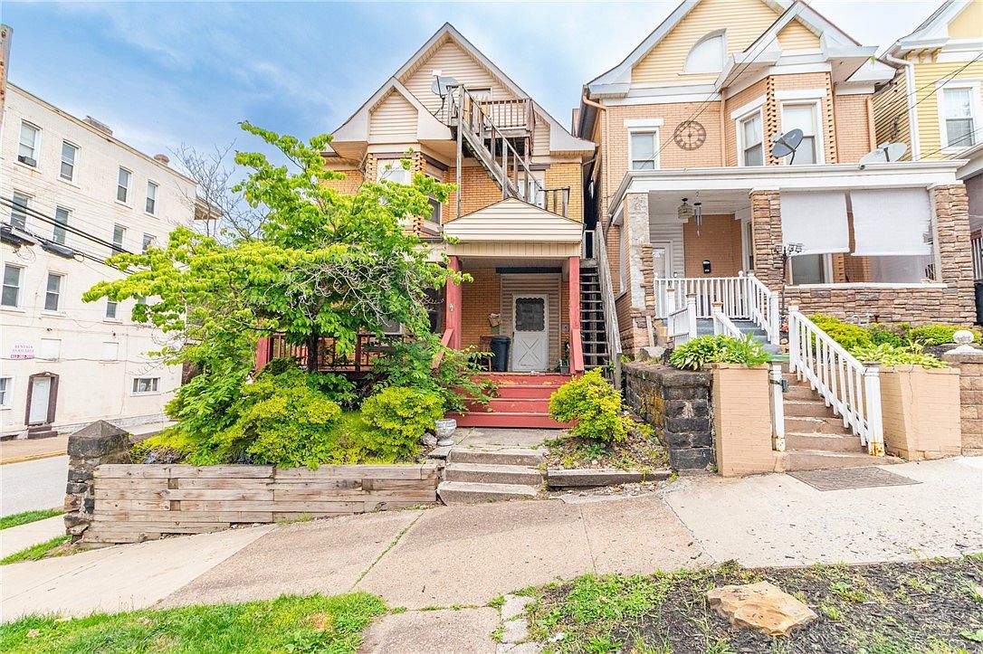 502 3rd St Pitcairn, PA 15140 - Thumbnail 2