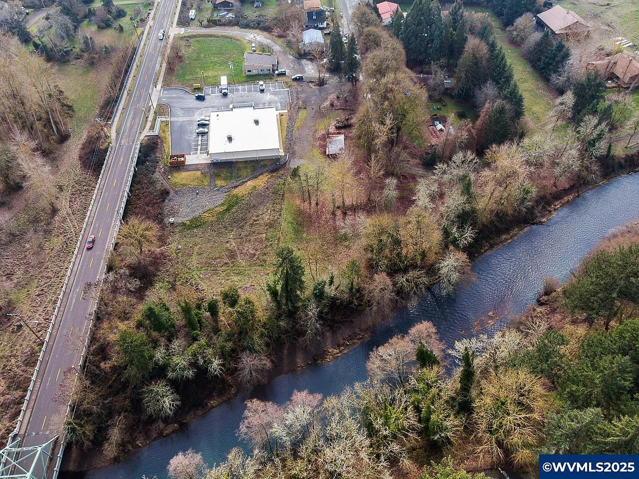 133 Washburn St Brownsville, OR 97327 - Thumbnail 2