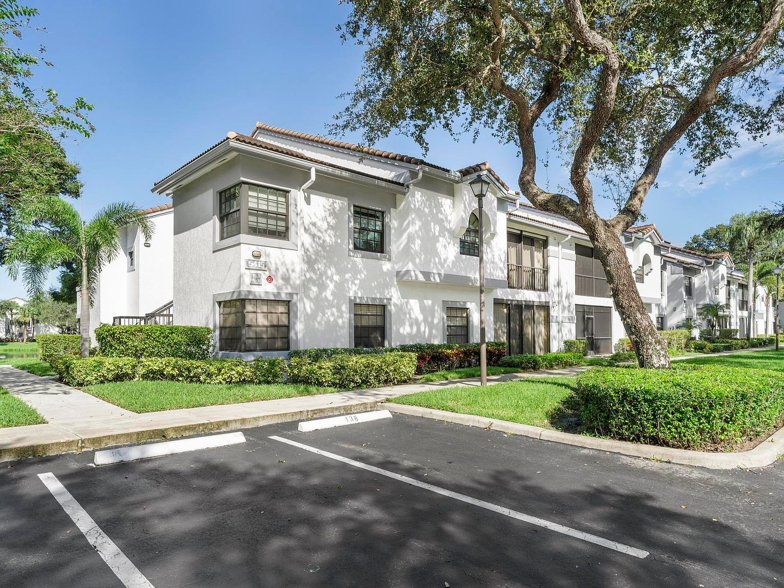 5415 Verona Dr APT C Boynton Beach, FL 33437 - Thumbnail 2