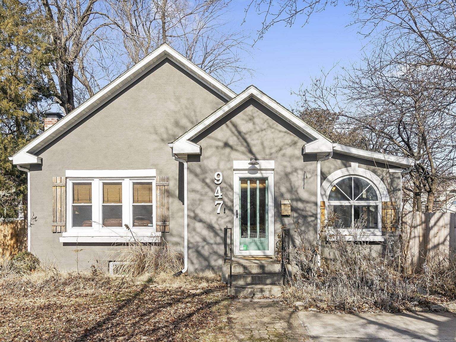 947 E Sunshine St Springfield, MO 65807 - Thumbnail 2