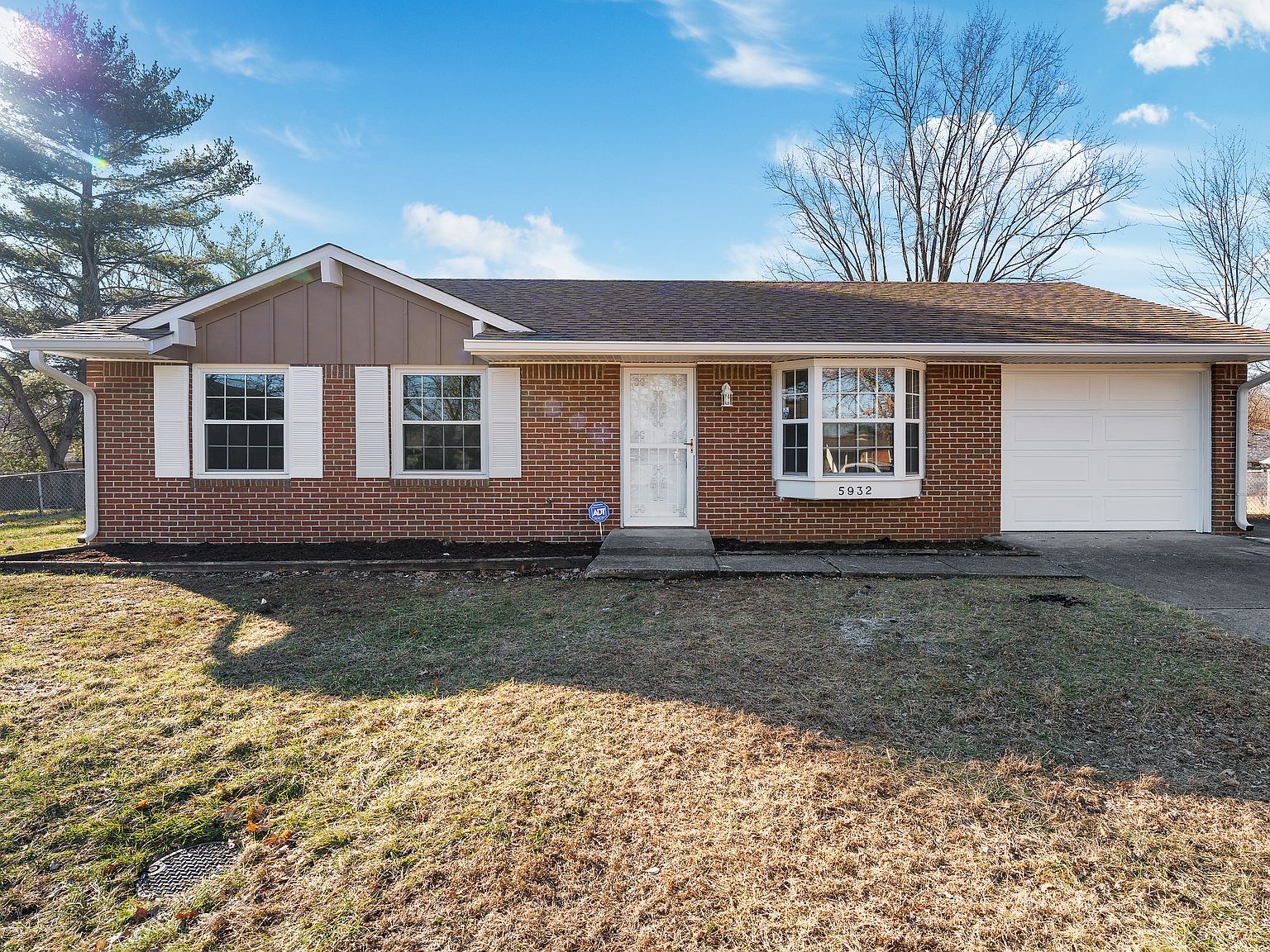 5932 Dabny Ct Indianapolis, IN 46254 - Thumbnail 2