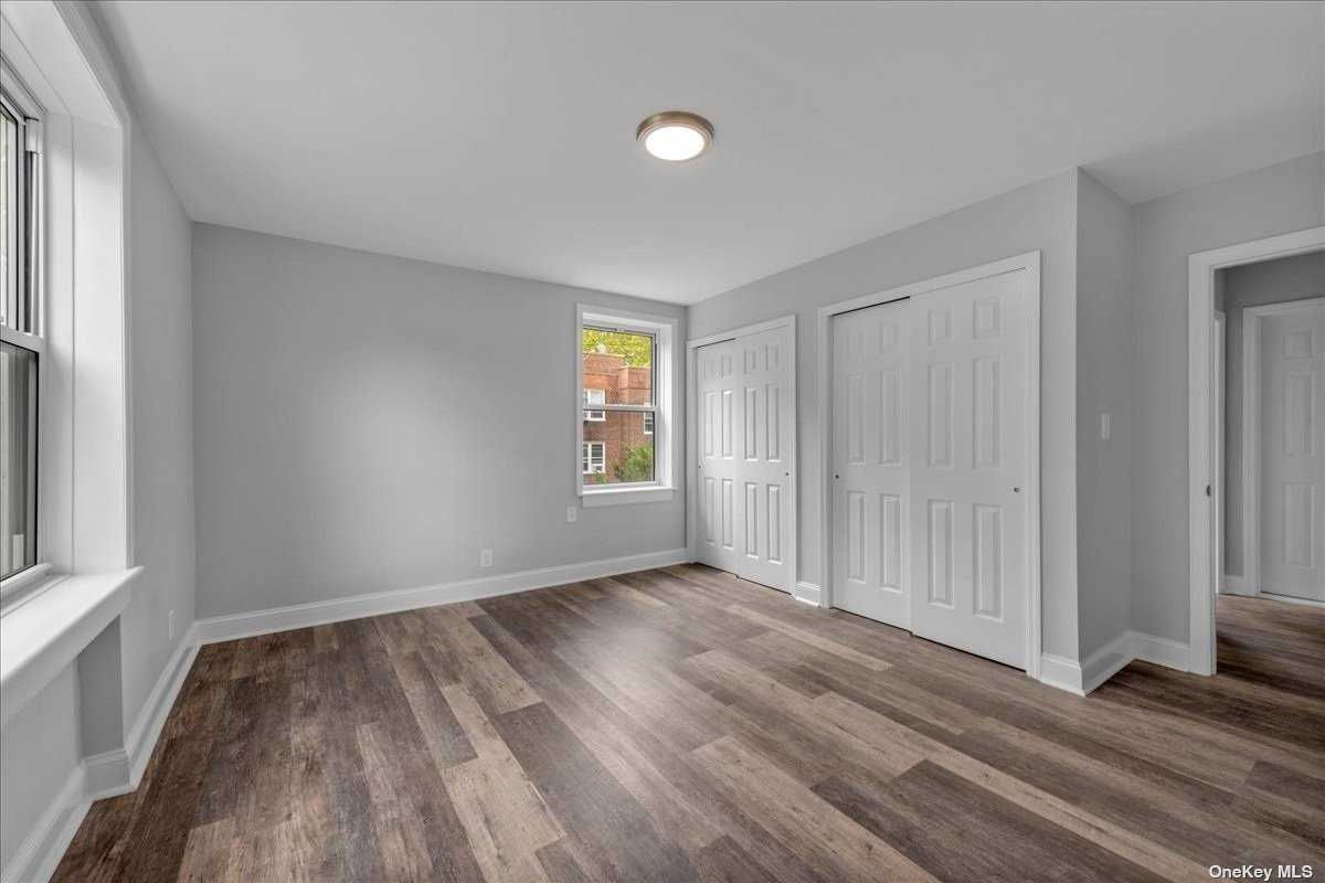 141-45 Union Turnpike #2-C, Flushing, NY, USA, 11367 - Thumbnail 2