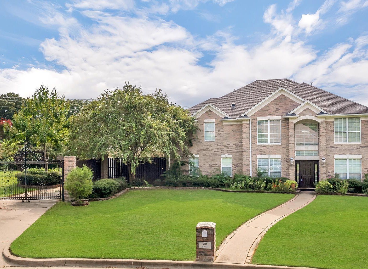 5718 Gloucester Dr Tyler, TX 75707 - Thumbnail 2