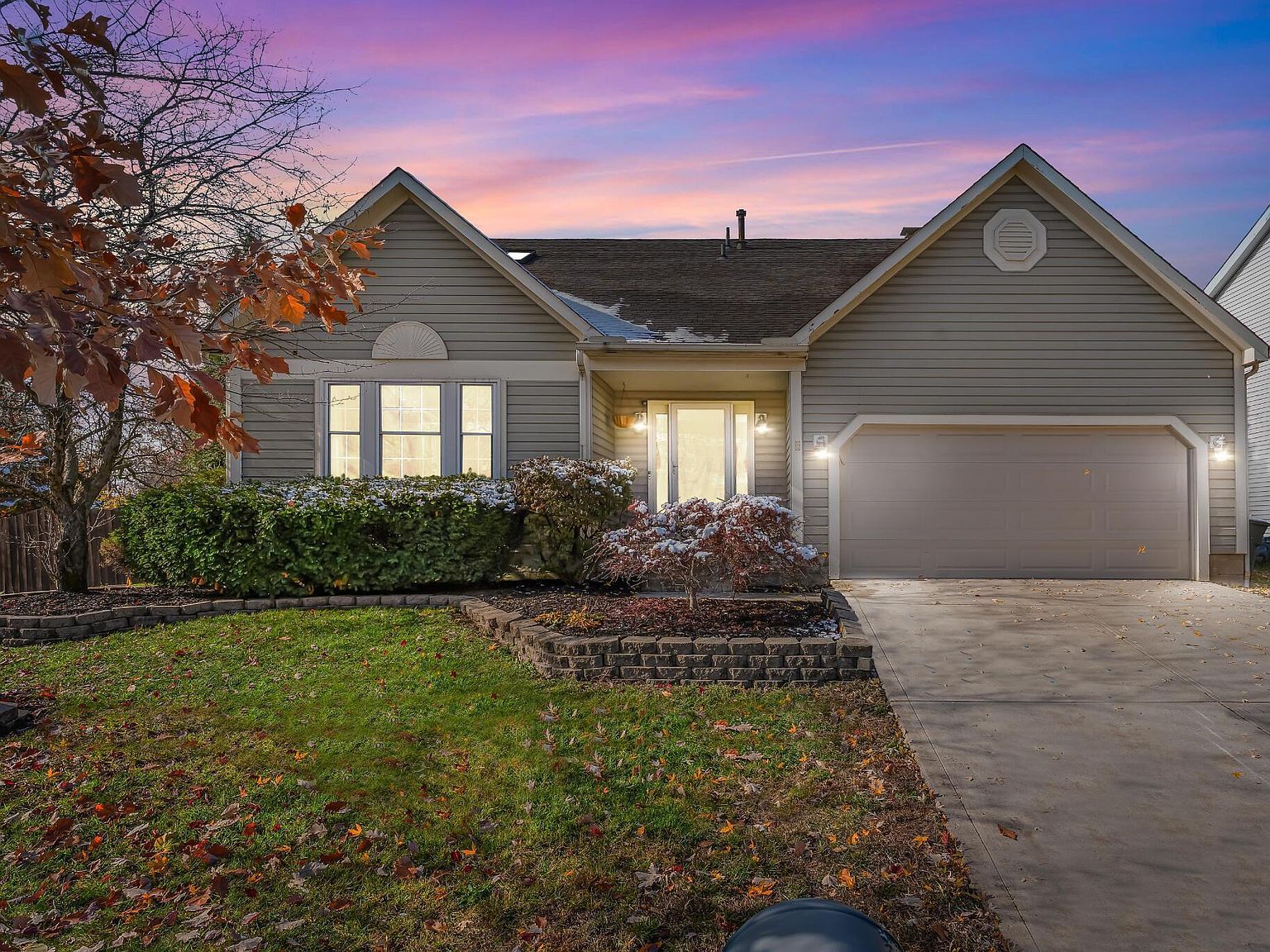 3931 Maidstone Dr Columbus, OH 43230 - Thumbnail 2