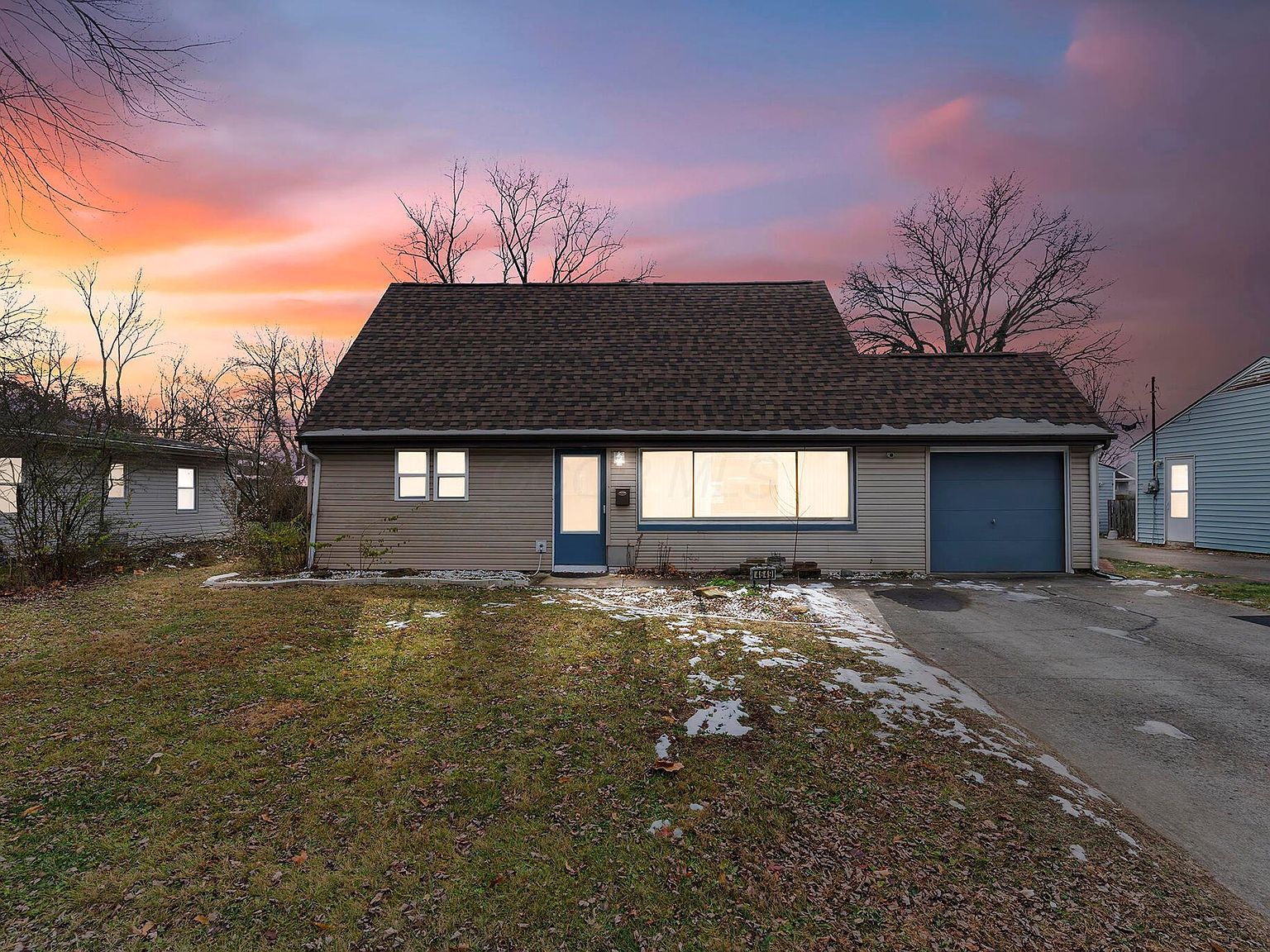 4649 Dundee Ave Columbus, OH 43227 - Thumbnail 2