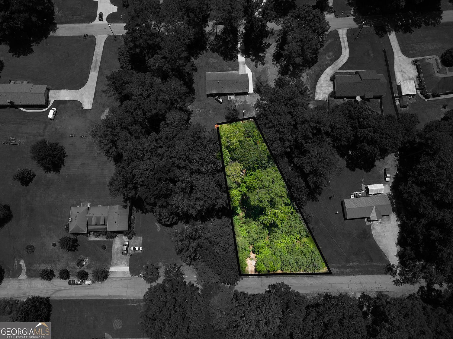 10161 N Dinah Cir Covington, GA 30014 - Thumbnail 2