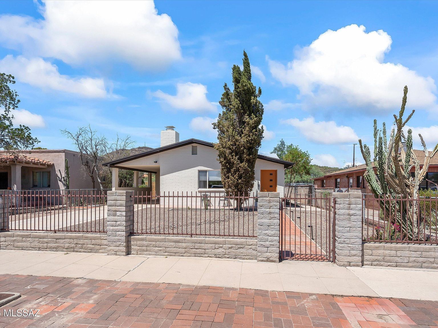 45 N Melrose Ave Tucson, AZ 85745 - Thumbnail 2