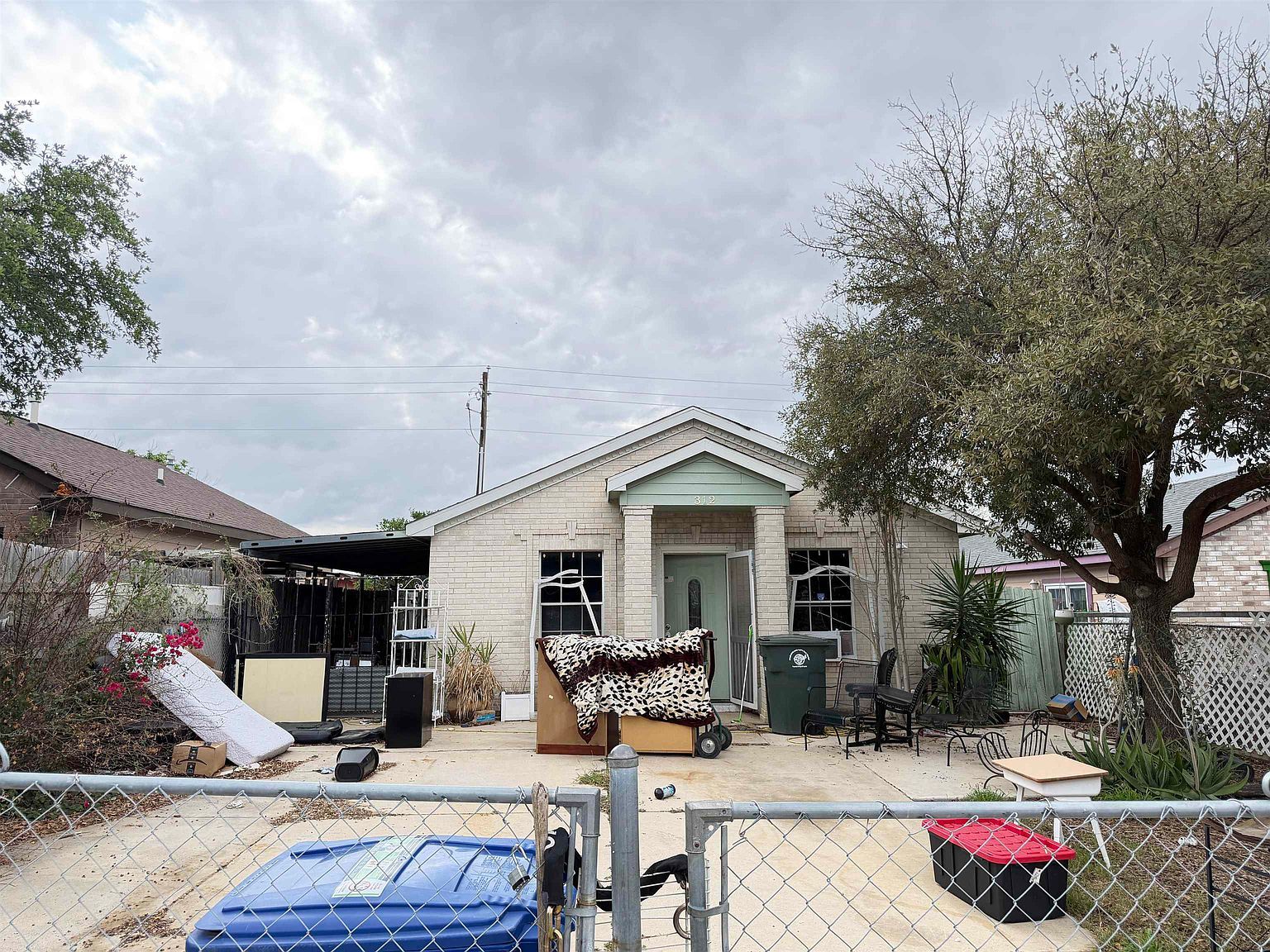 312 Larga Vista Dr Laredo, TX 78043  | Single Family