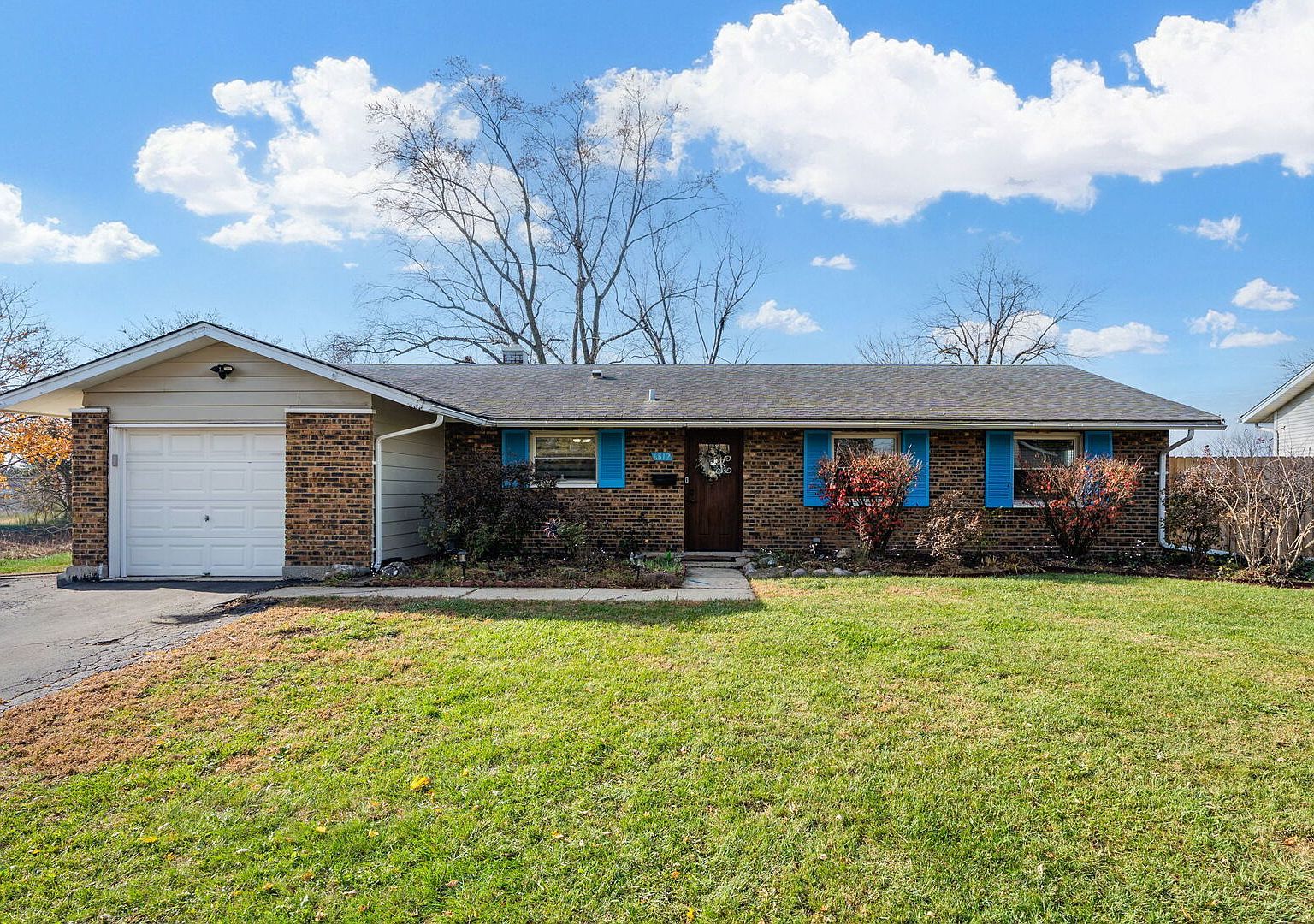 6812 Wainwright Dr Woodridge, IL 60517 - Thumbnail 2