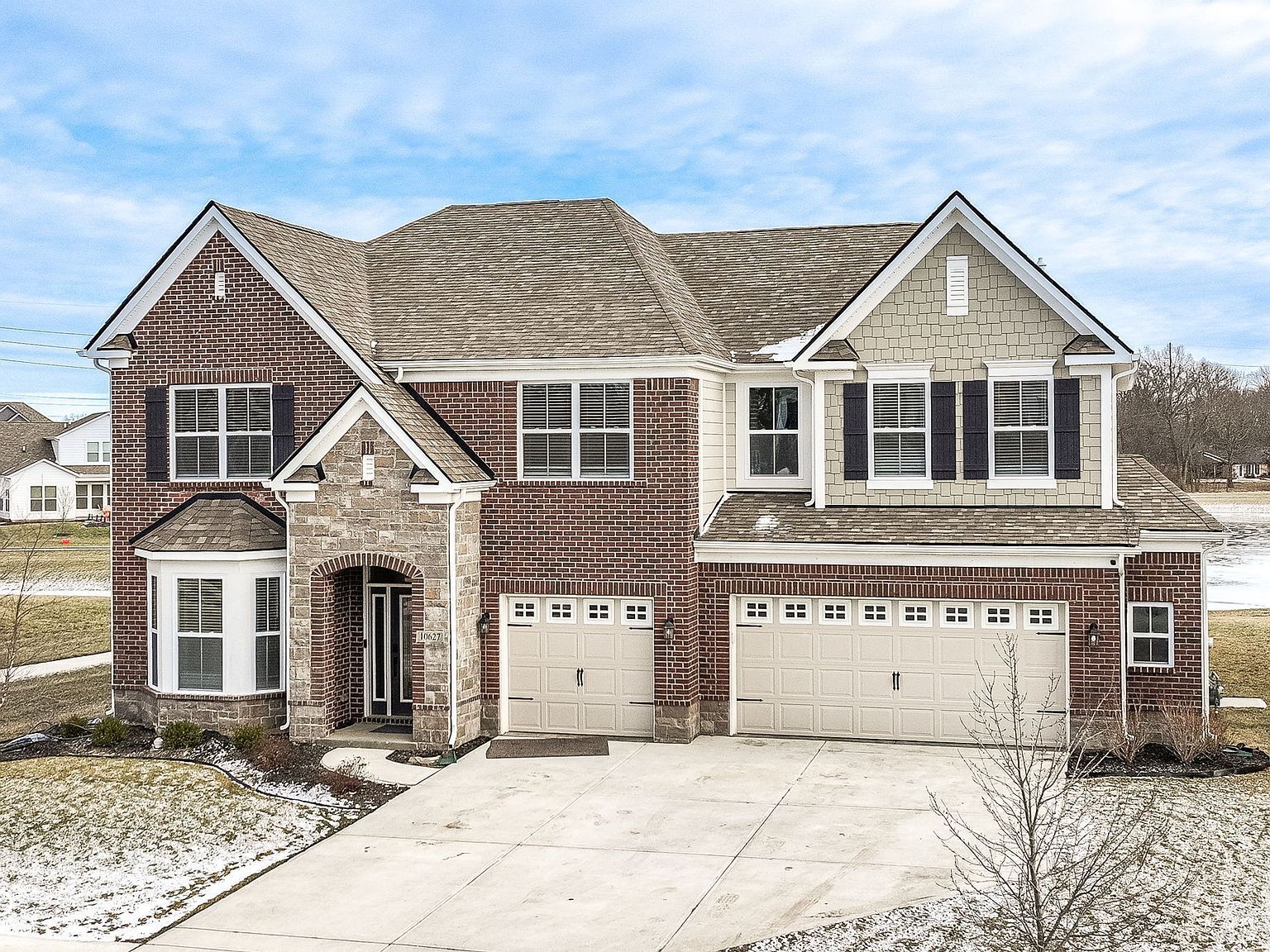 10627 Oak Bend Blvd Indianapolis, IN 46239 - Thumbnail 2