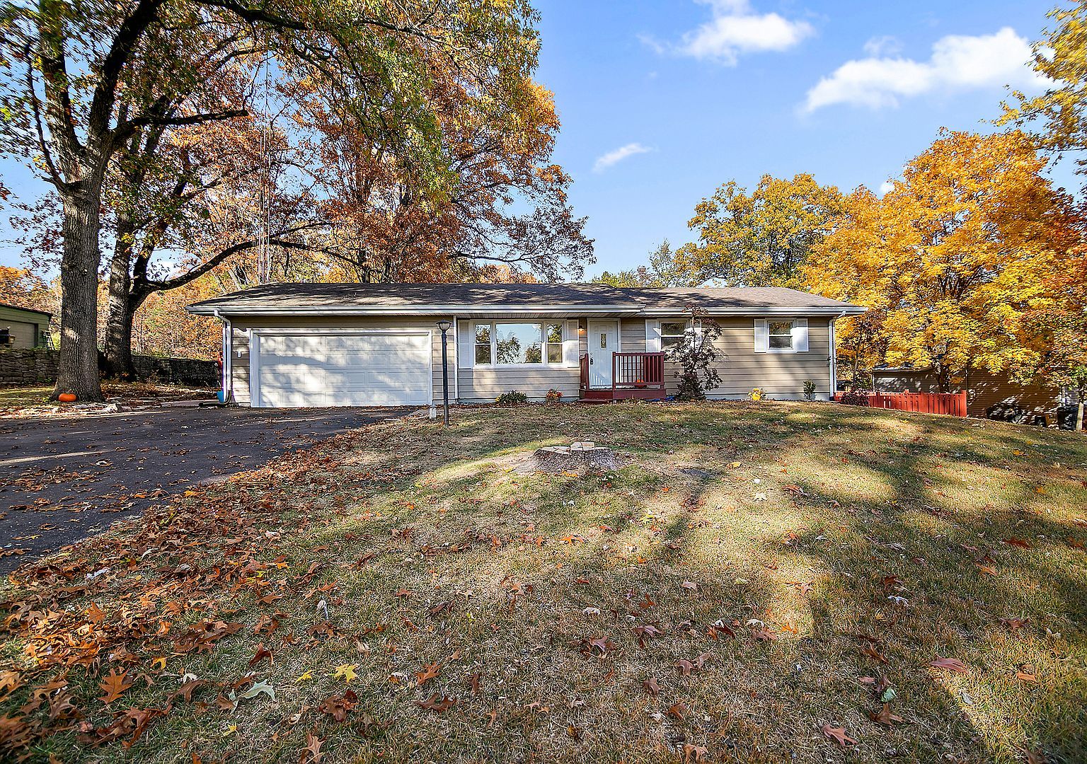 1393 Oakleaf Dr Saint Anne, IL 60964 - Thumbnail 2