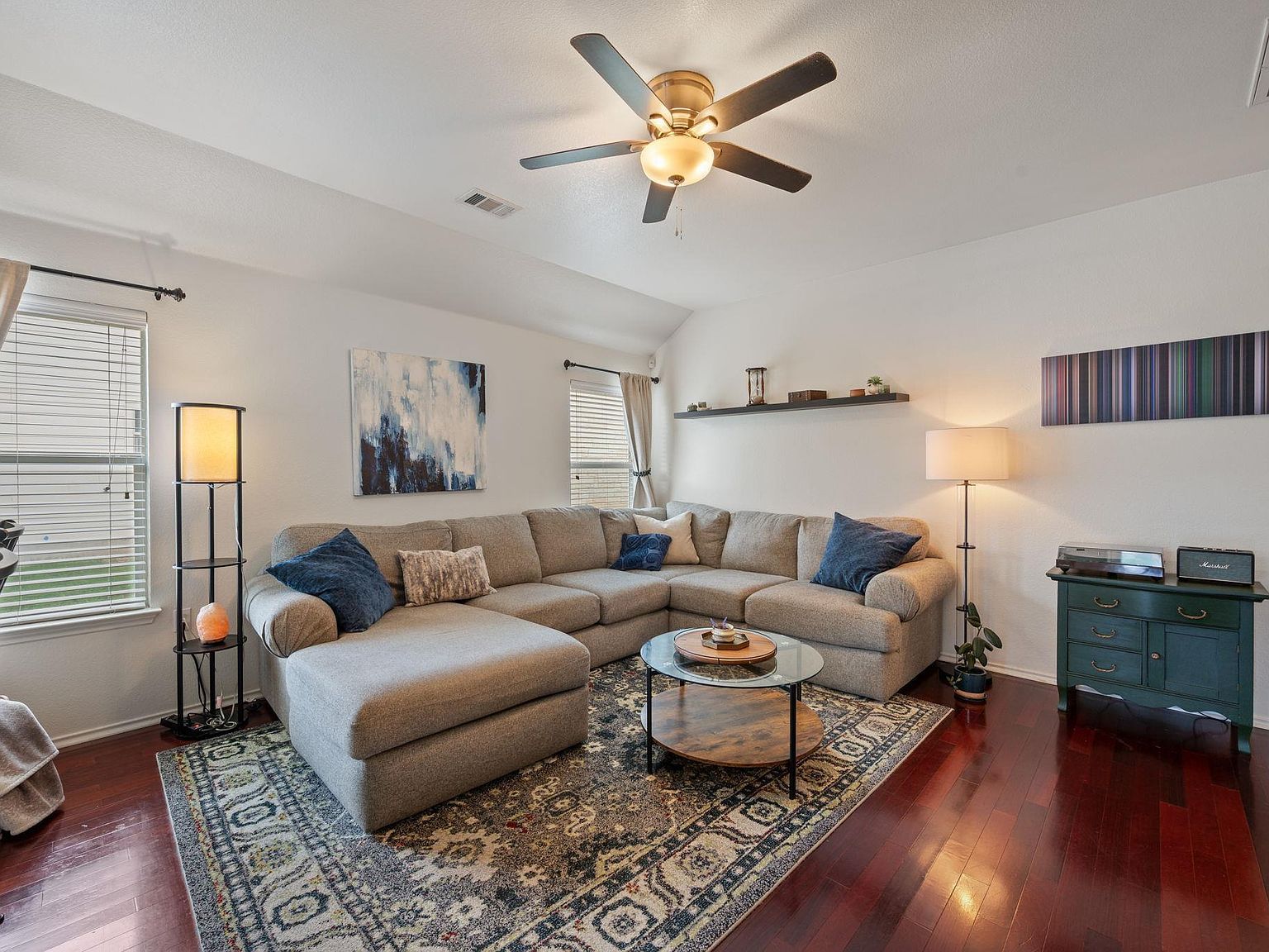 10304 Lone Pine Ln Austin, TX 78747 - Thumbnail 2