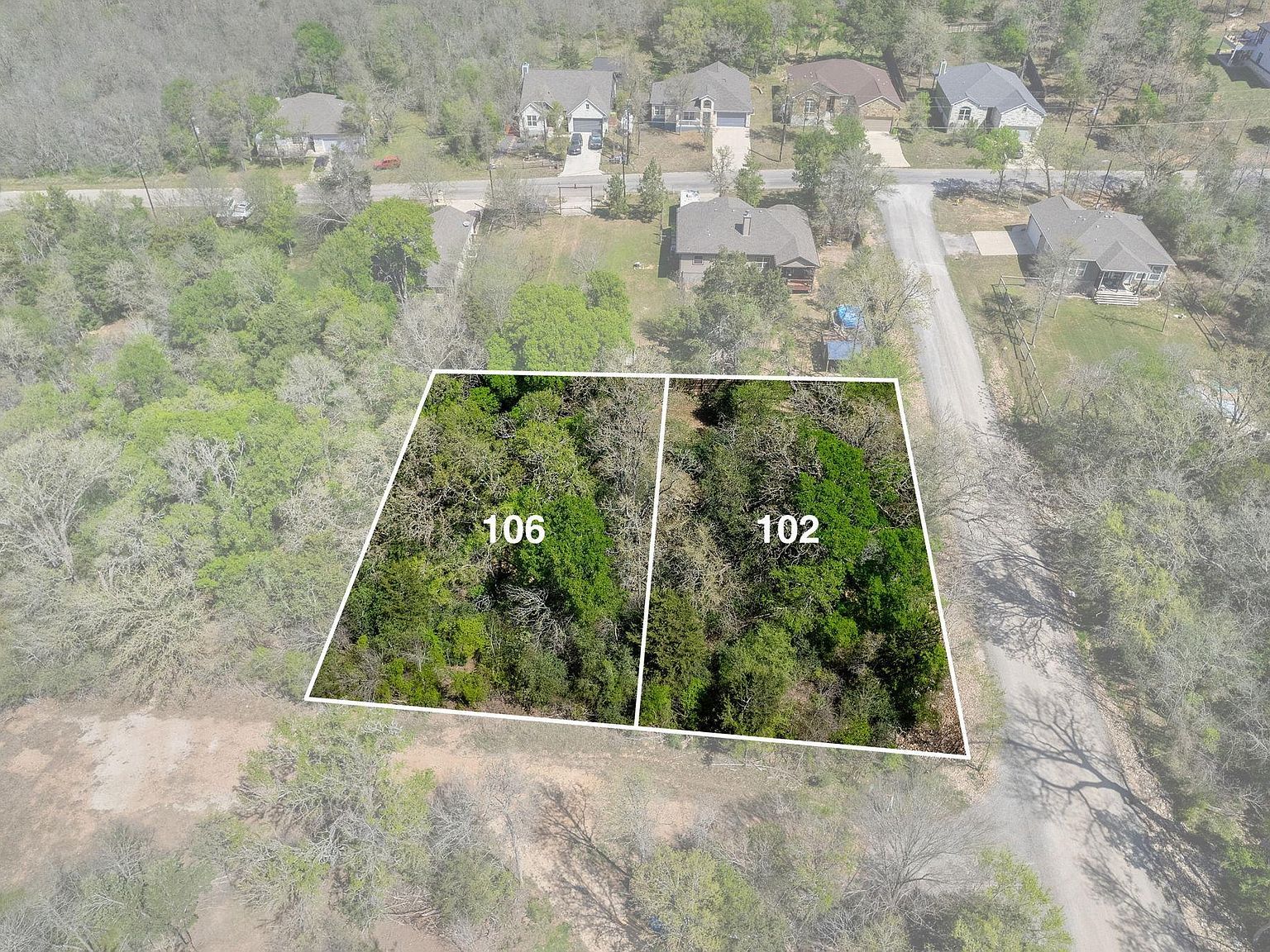 102 Kauloo Ct Bastrop, TX 78602 - Thumbnail 2