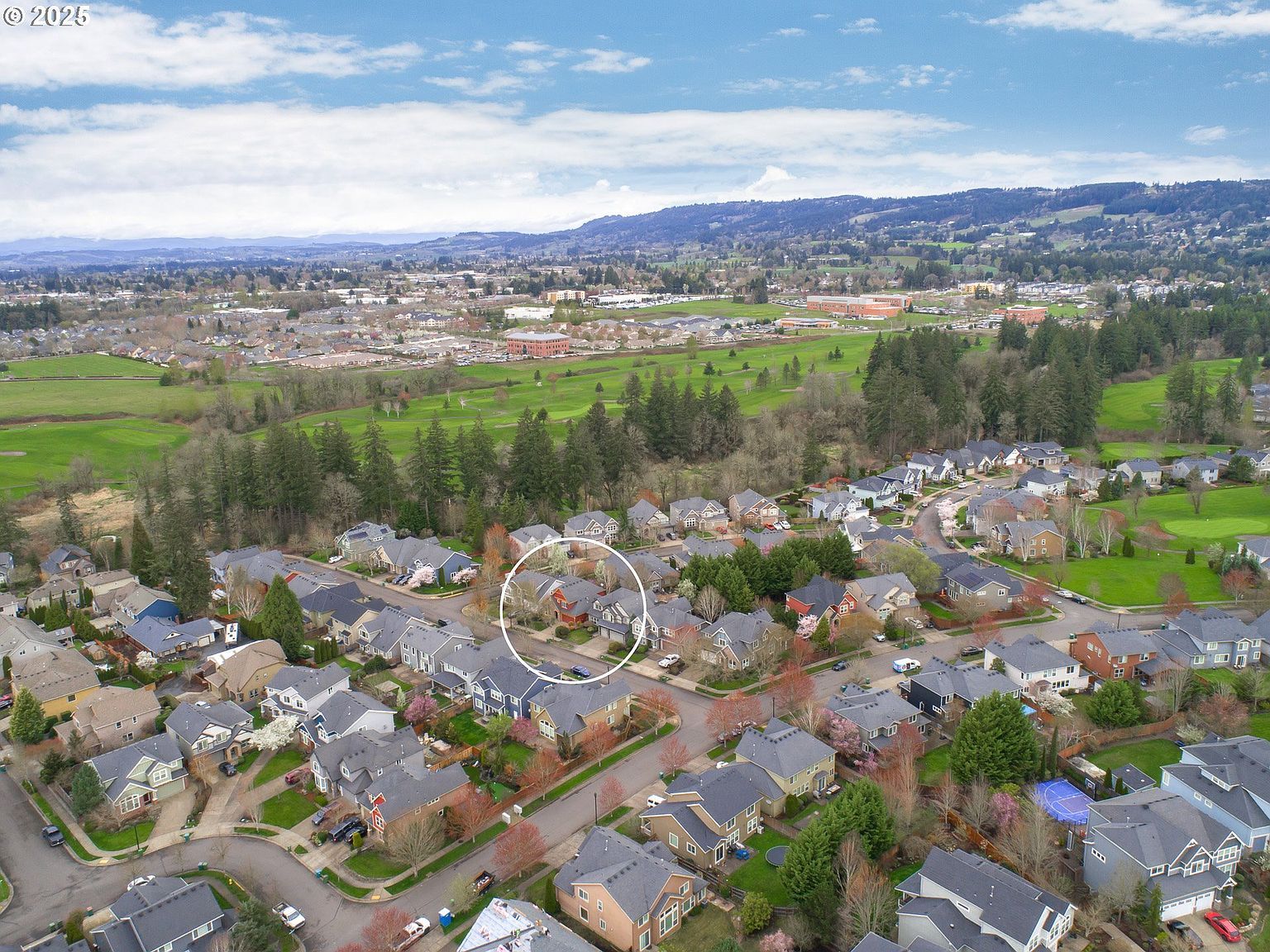 4907 Masters Dr Newberg, OR 97132 - Thumbnail 2