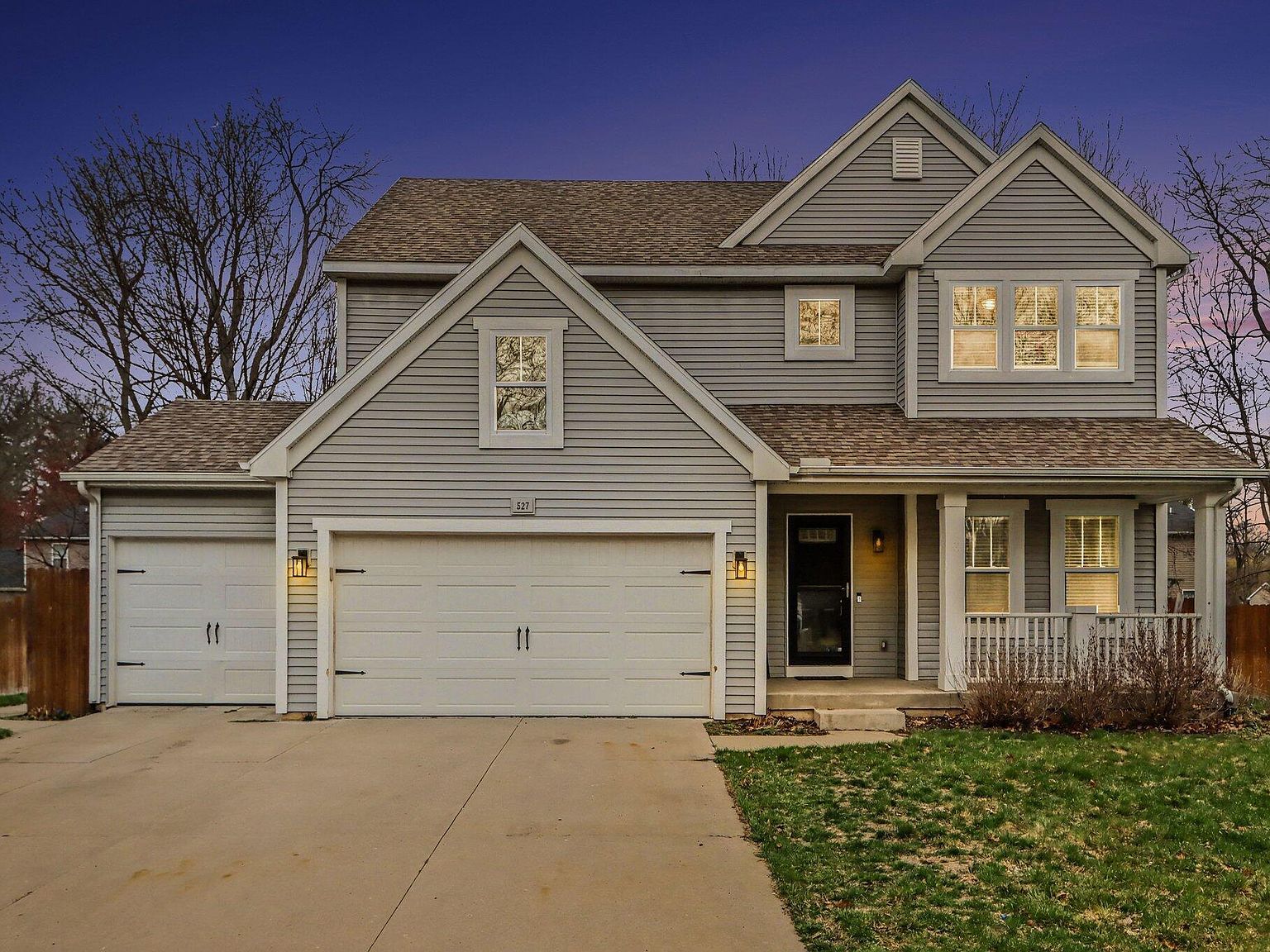 527 Cliffwood Ave Portage, MI 49002  | Single Family