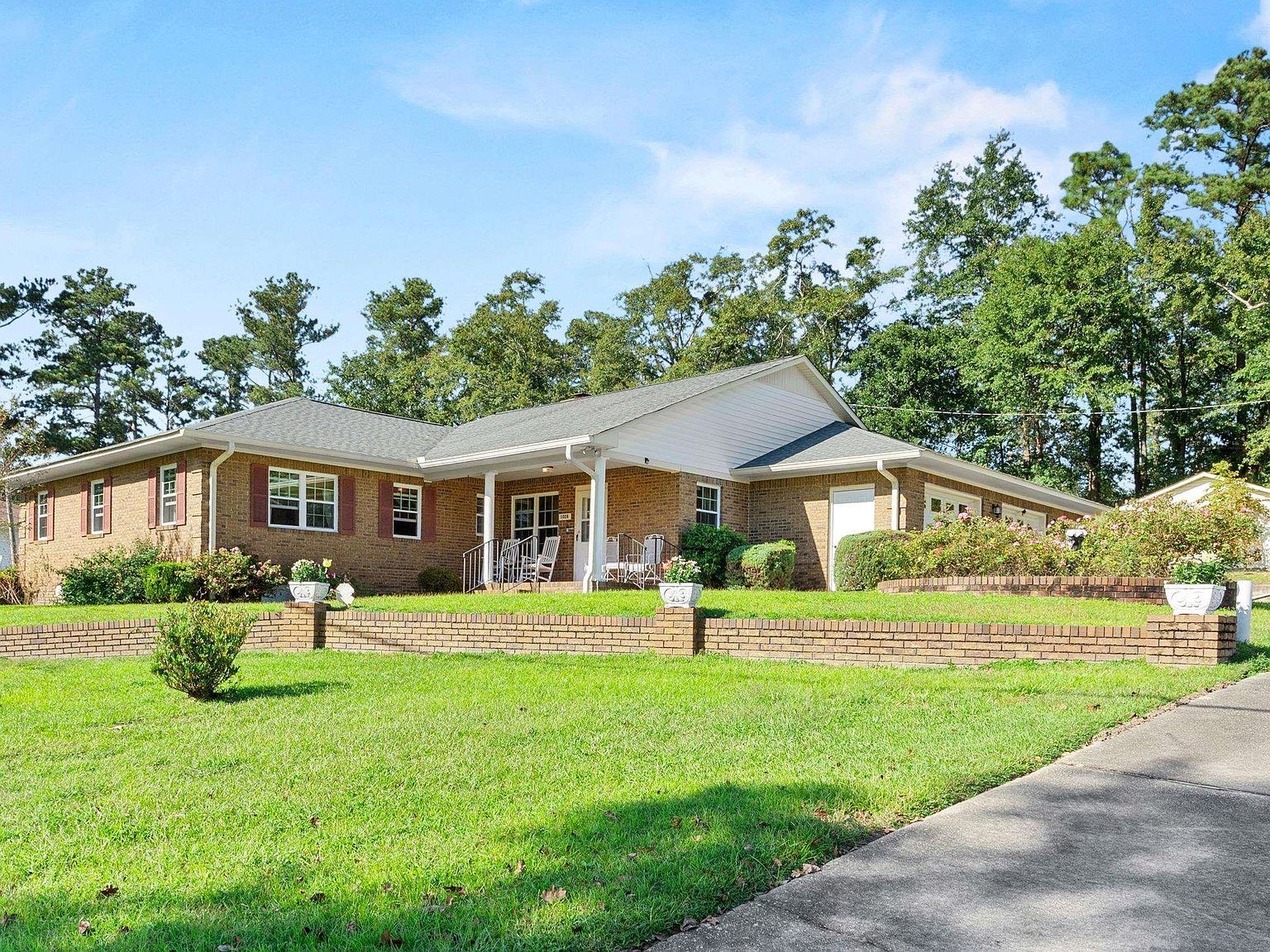 1028 Edgefield Ave NW Aiken, SC 29801 - Thumbnail 2