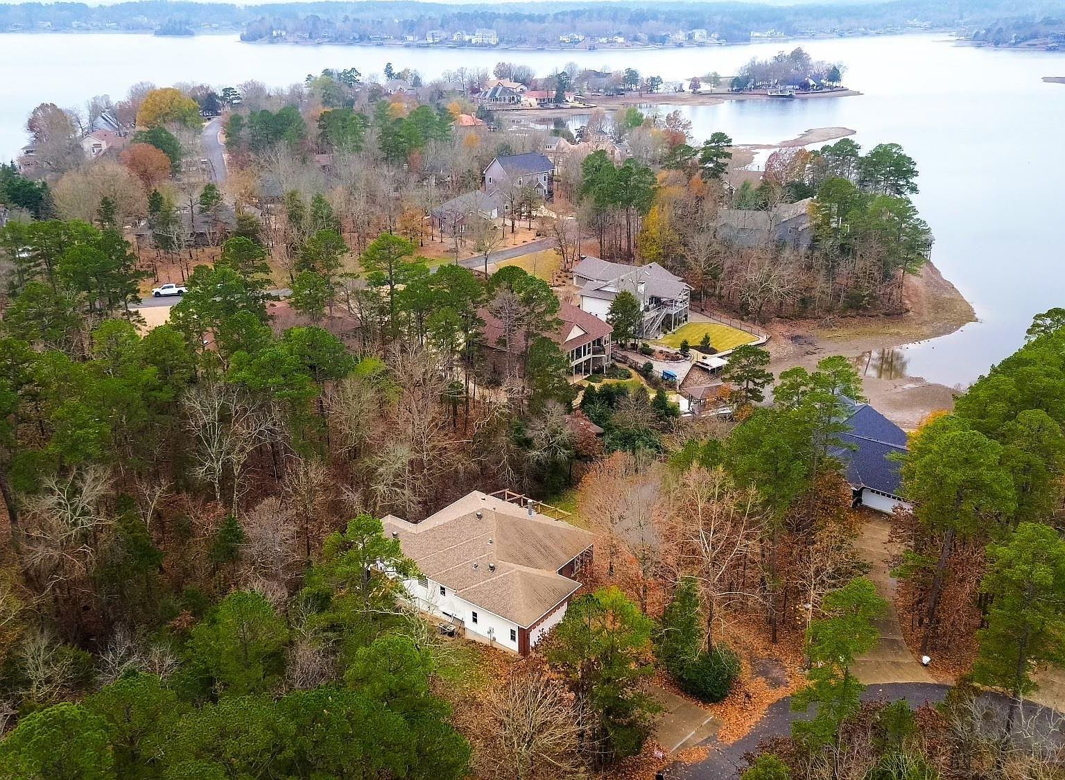 7 Resplandor Ct Hot Springs Village, AR 71909  | Single Family