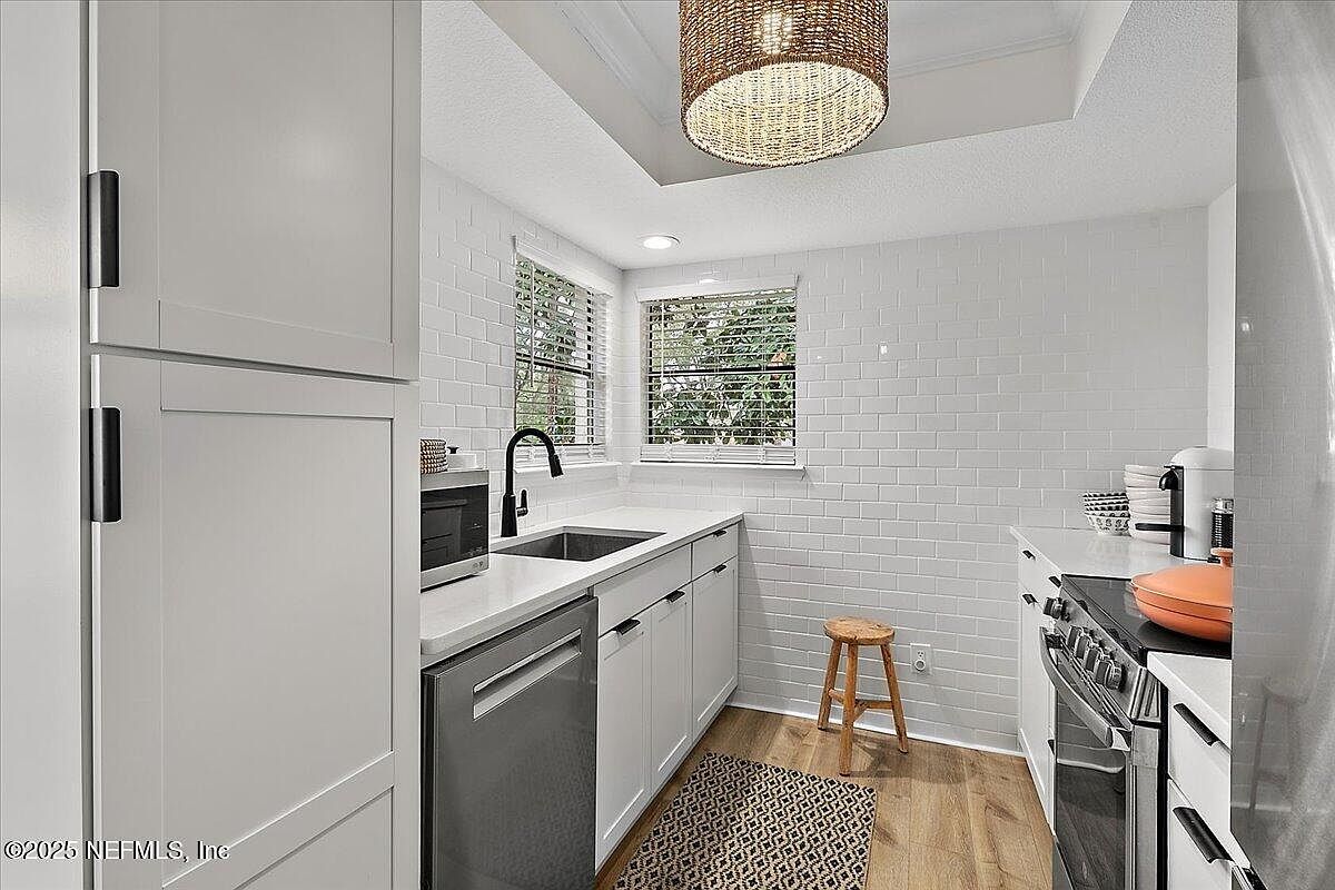 825 Shoreline Cir Ponte Vedra Beach, FL 32082 - Thumbnail 2