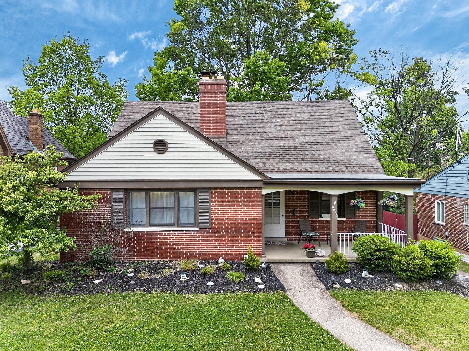 3270 Renfro Ave Cincinnati, OH 45211, 45211