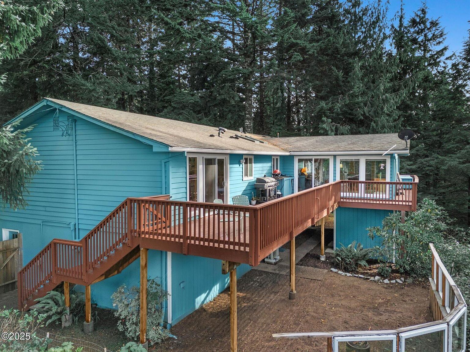 100 NE Waldport Heights Dr Waldport, OR 97394 - Thumbnail 2