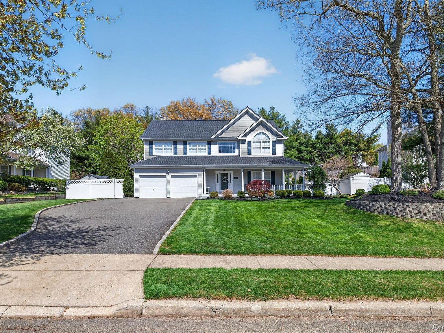 185 Plymouth Blvd Smithtown, NY 11787  | Single Family