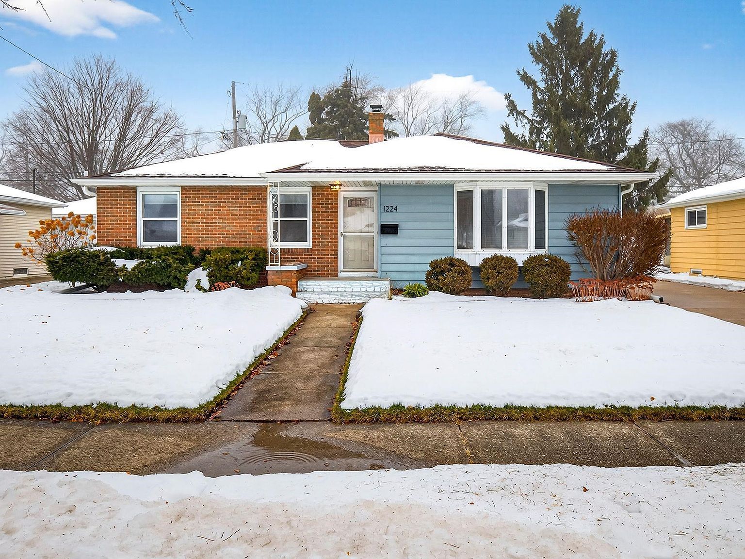 1224 E Marquette St Appleton, WI 54911 - Thumbnail 2