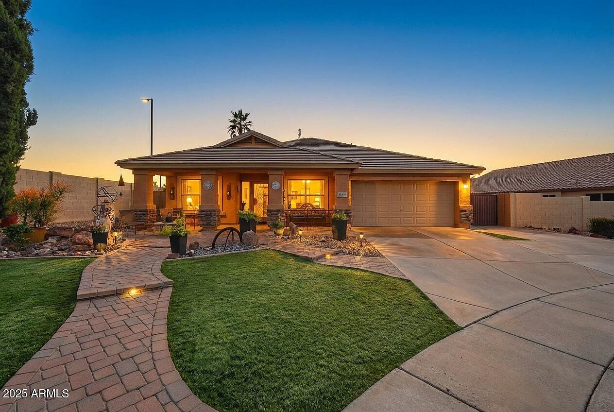 2483 E Morelos St Chandler, AZ 85225 - Thumbnail 2