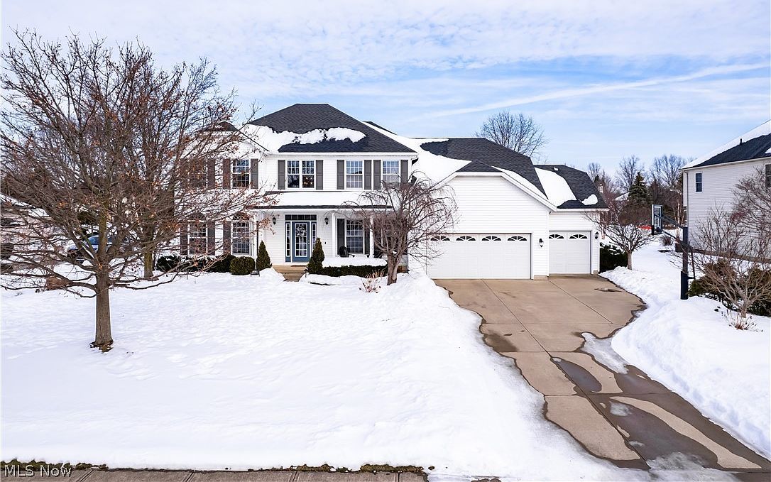 4314 S Fall Lake Dr Avon, OH 44011 - Thumbnail 2