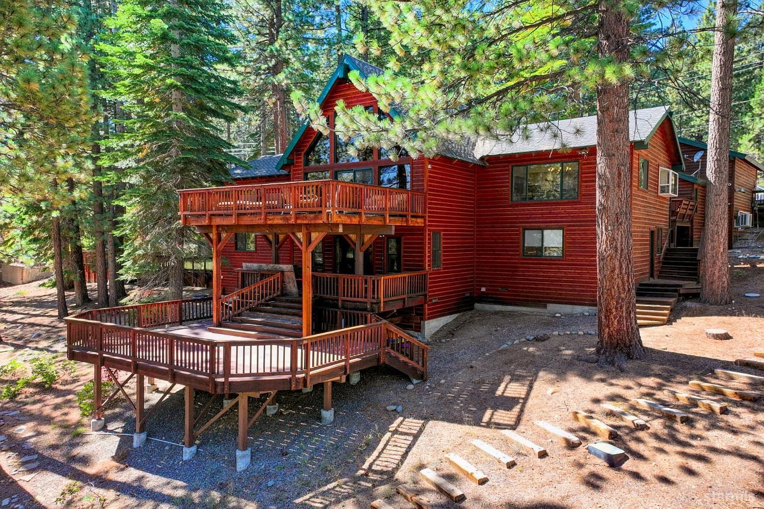 1791 Hekpa Dr South Lake Tahoe, CA 96150 - Thumbnail 2